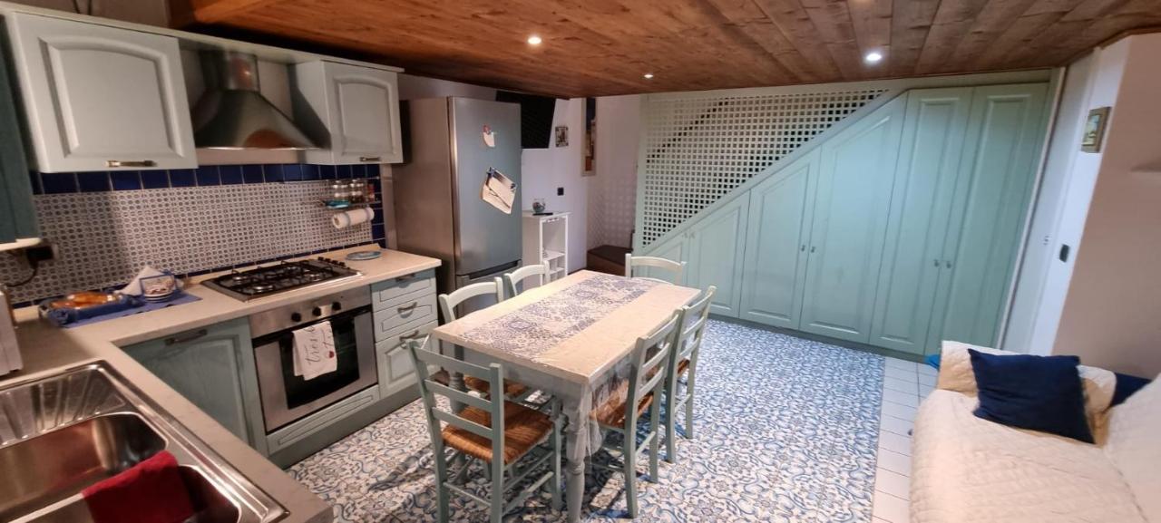 L'Ancorotto Azzurro Apartman Gaeta Kültér fotó