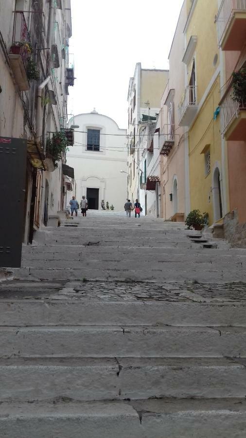 L'Ancorotto Azzurro Apartman Gaeta Kültér fotó