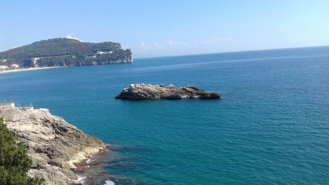 L'Ancorotto Azzurro Apartman Gaeta Kültér fotó